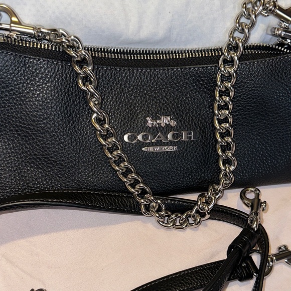 Coach Black Leather Shoulder Bag & Crossbody - Picture 6 of 6